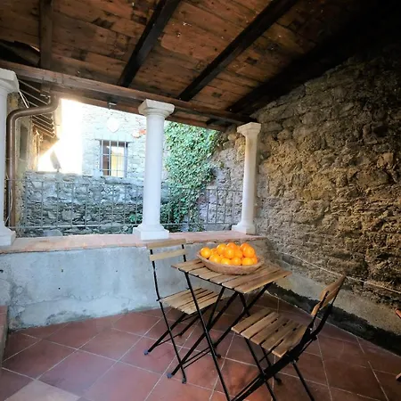 Semesterbostad Castello Di Rometta